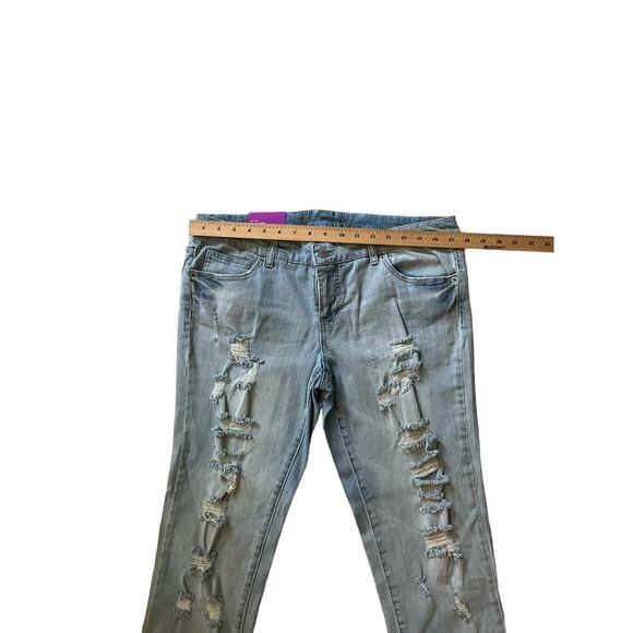 Mossimo Jeans Women Size 12 Blue Denim Light Wash Distressed Low-Rise Skinny Leg - Picture 5 of 7